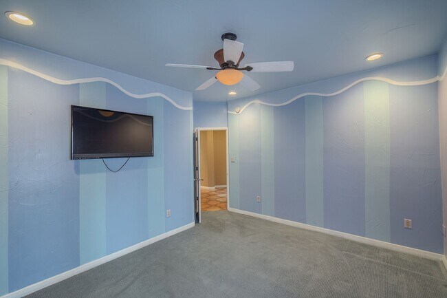 Building Photo - 111 Coker Ln