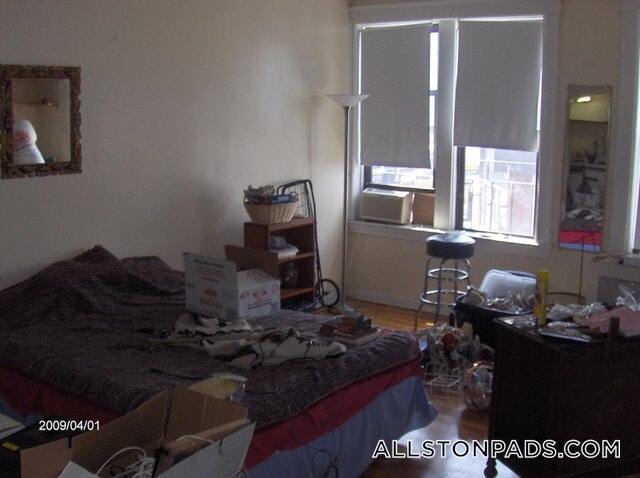 Building Photo - 153 Brighton Ave