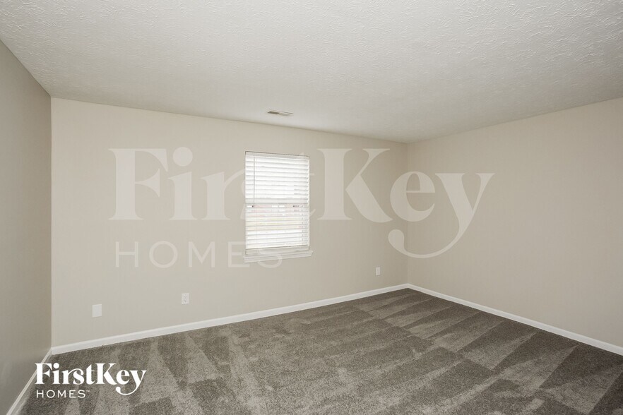 Building Photo - 3335 Carly Ln