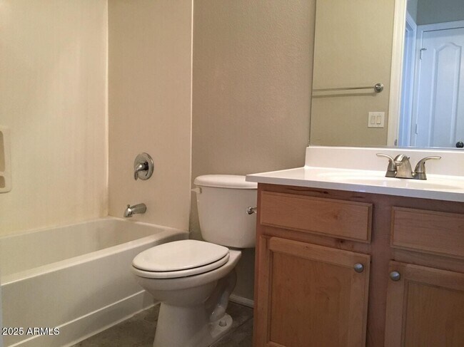 Building Photo - 2503 W White Feather Ln