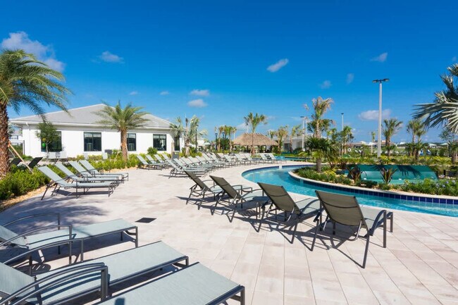 Building Photo - 4702 Sleepy Hollow Dr