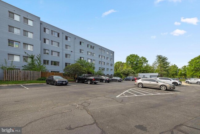 Building Photo - 3701 5th St S