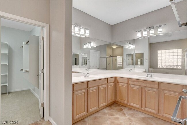 Building Photo - 6825 Tarpon Springs Ct