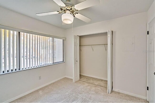 Building Photo - 6137 SW 8th Ln