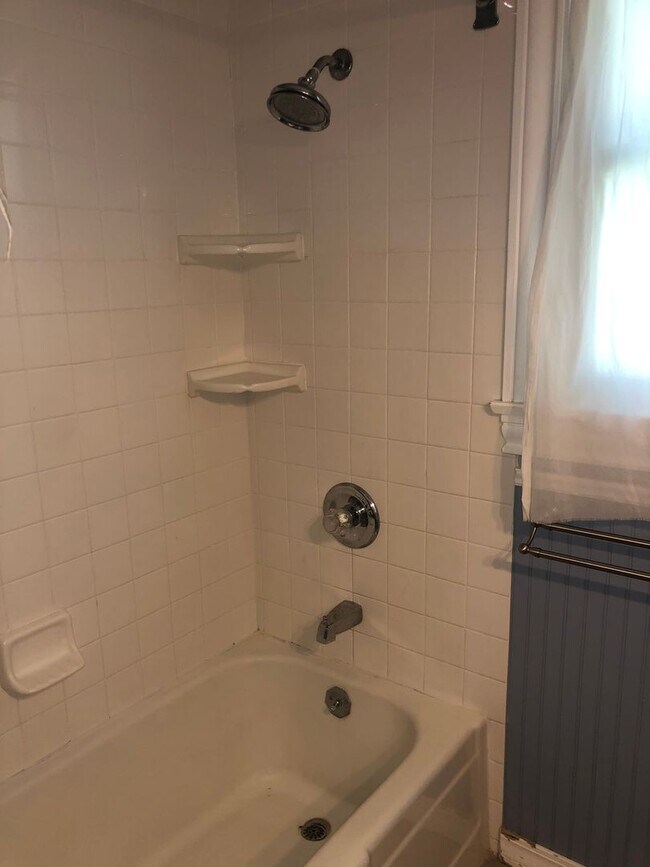 Building Photo - Super Cute Bivins Home For Rent! 2 Bedroom, 1 Bathroom, 1 Car Garage, Great Yard!