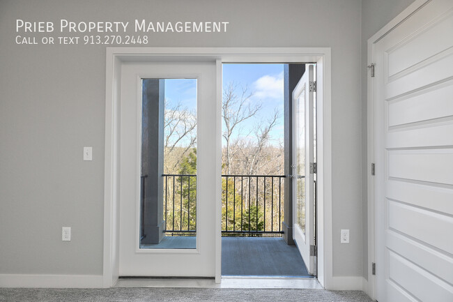 Building Photo - Parkview Apartments - Tokyo Floor Plan