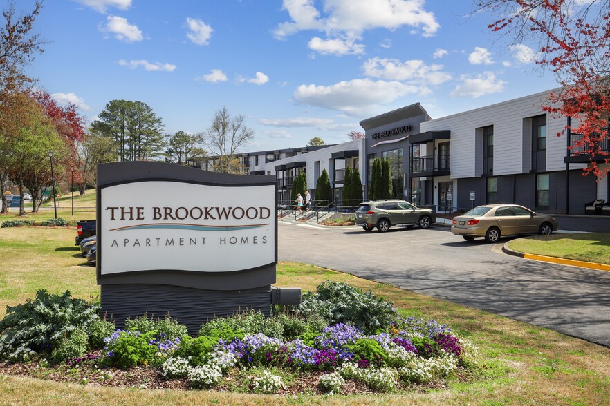 Building Photo - The Brookwood