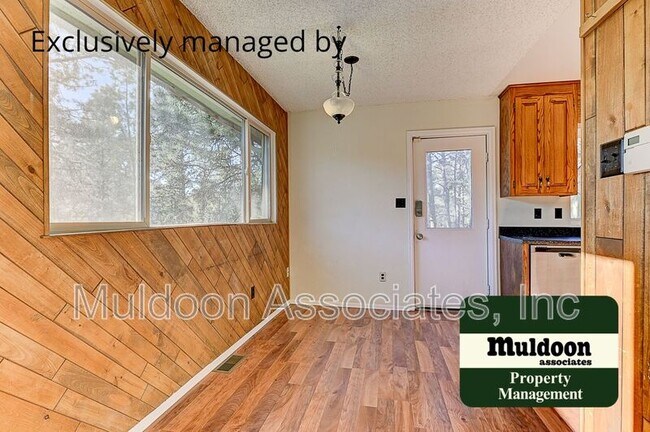 Building Photo - 11750 Columbine Hills Rd