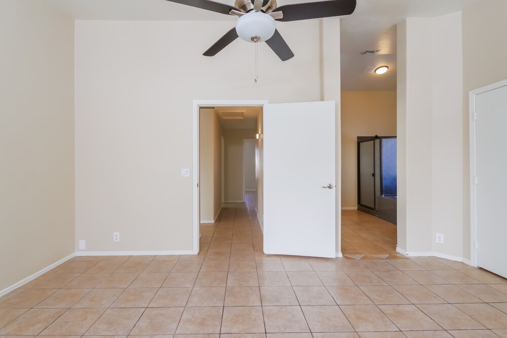 Building Photo - 6417 N 81st Dr