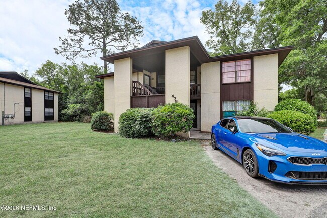 Building Photo - 478 Bentwood Ln