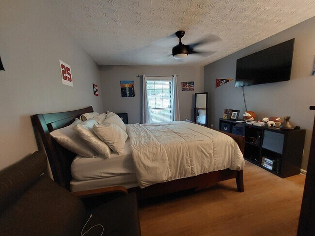 Building Photo - 2824 Vinings Central Run SE