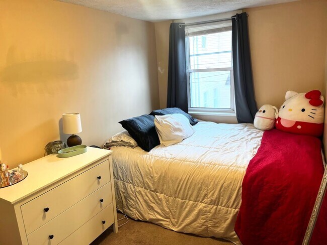 Building Photo - 23 Enon Wy