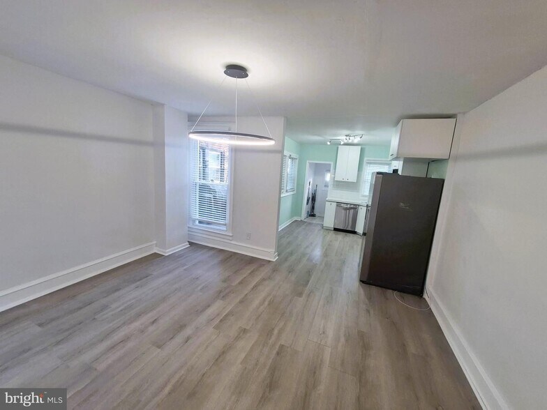Building Photo - Freshly updated 3-bedroom, 1-bath home in Germantown