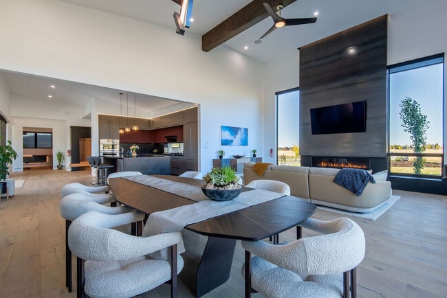 Building Photo - 779 Lucia Ln