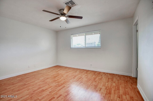Building Photo - 1881 E Concorda Dr