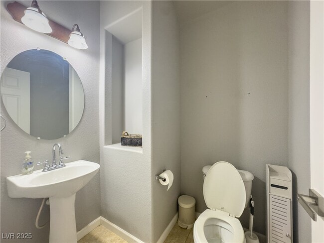 Building Photo - 3610 Pinnate Dr