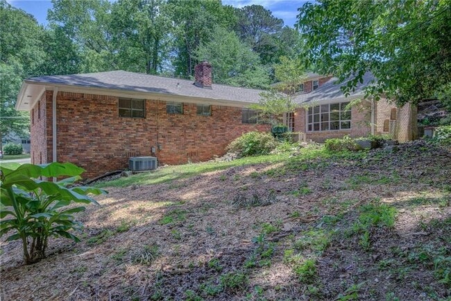 Building Photo - 1112 Franklin Cir NE