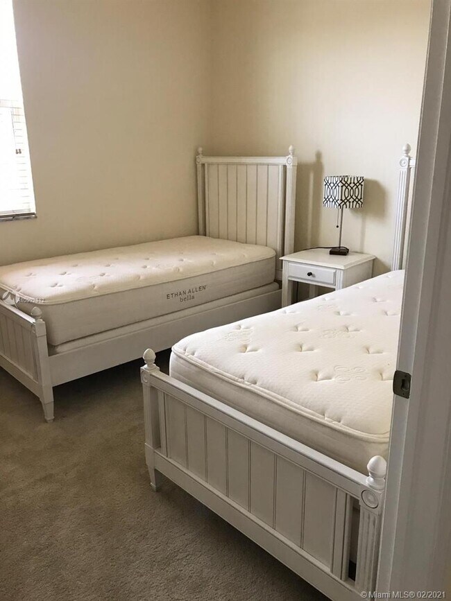 Building Photo - 14657 SW 14th St