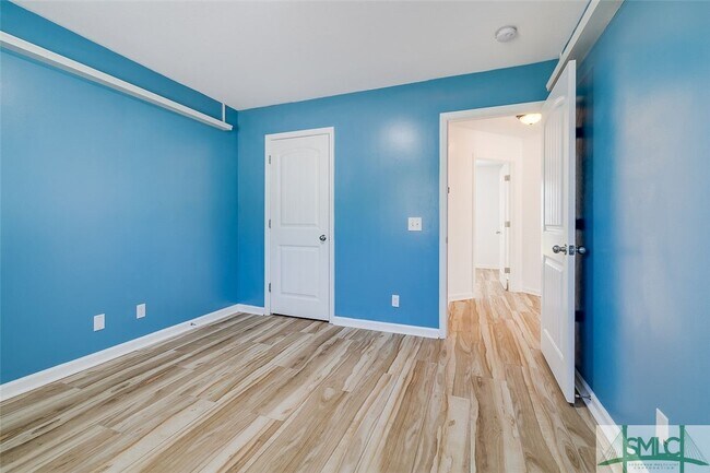 Building Photo - 140 Abigail Cir