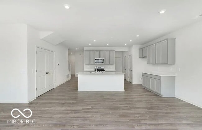 Building Photo - 3242 Arabian Ln