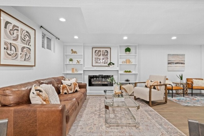 Building Photo - Modern South Denver Gem Available Now!!!