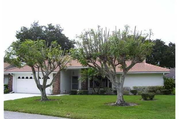 Building Photo - 5810 Garden Lakes Majestic