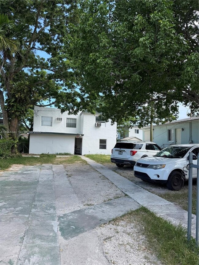Building Photo - 1832 NW 46th St