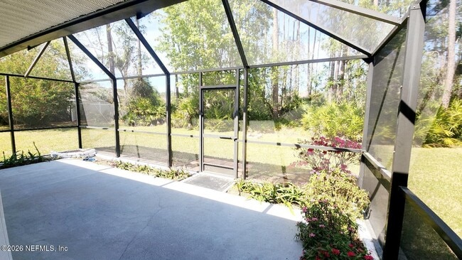 Building Photo - 31 Eastmoor Ln