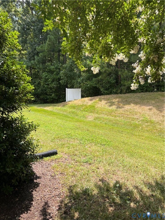 Building Photo - 1723 Stonemill Lake Terrace