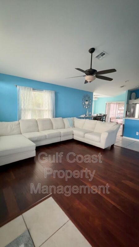 Building Photo - 11652 Pawley Ave
