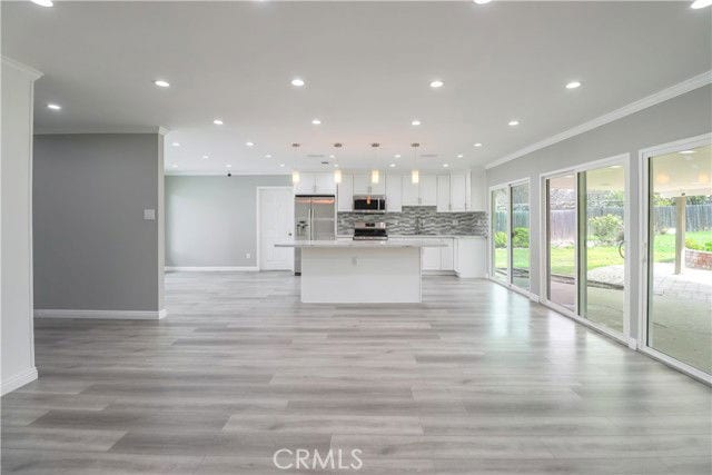 Building Photo - 9752 Laramie Ave