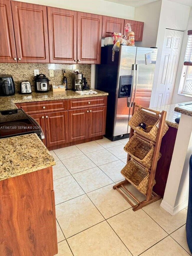 Building Photo - 14304 SW 11th St