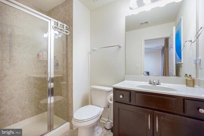 Building Photo - 21521 Willow Breeze Sq