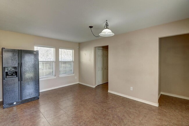 Building Photo - 2334 Mystic Star Dr