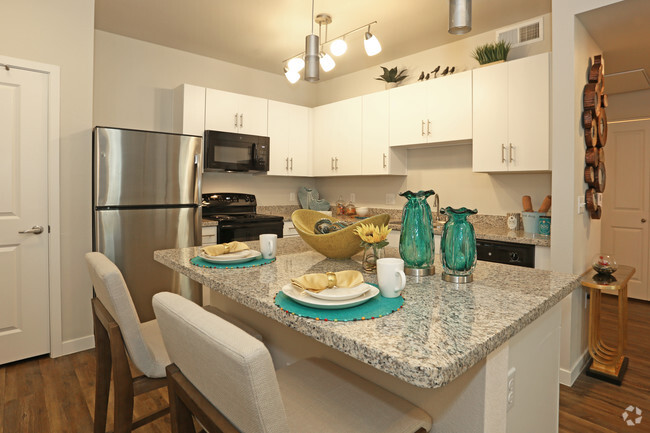 Interior Photo - Nova North Valley