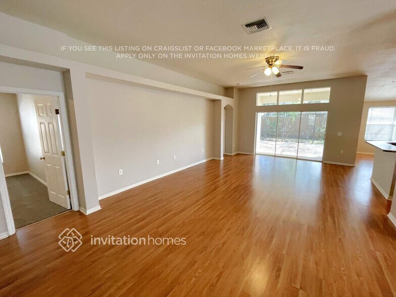 Building Photo - 22534 Roderick Dr