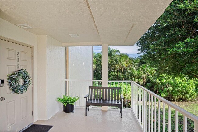 Building Photo - 2370 NE Ocean Blvd