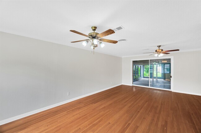 Building Photo - 3519 Westridge St