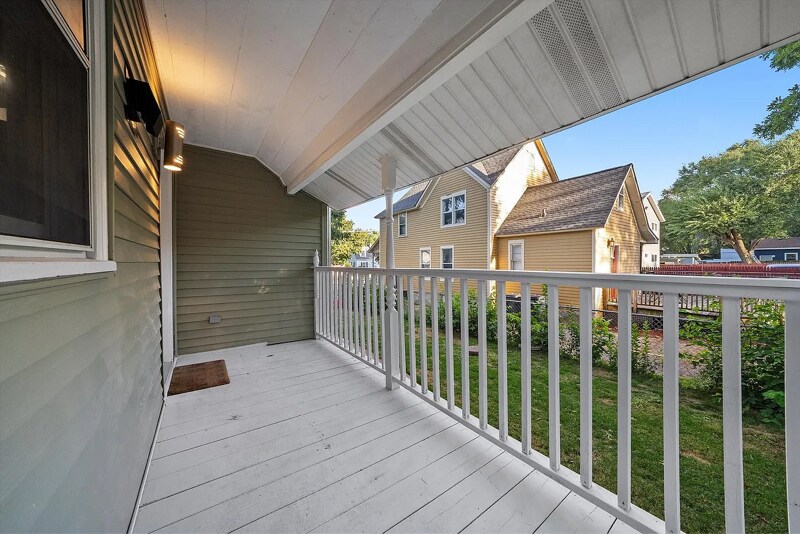 Building Photo - 628 S Liberty St