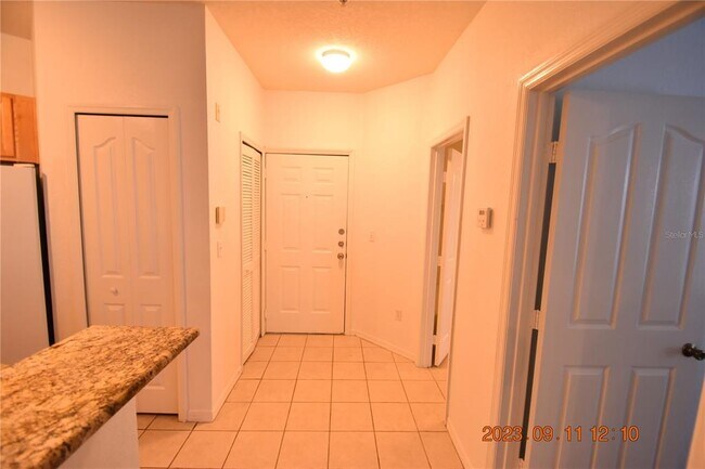 Building Photo - 5511 Legacy Crescent Pl