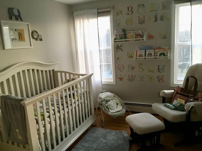 Building Photo - 22 Sunrise Dr