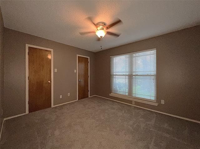 Building Photo - 3109 Shenandoah Dr