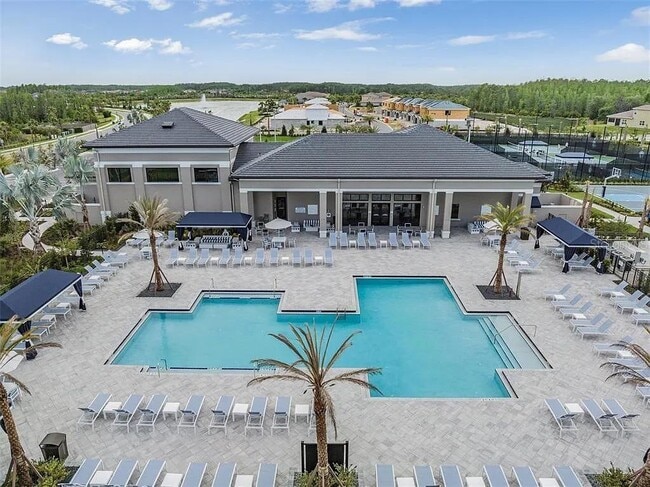 Building Photo - 32558 Tree of Life Ave