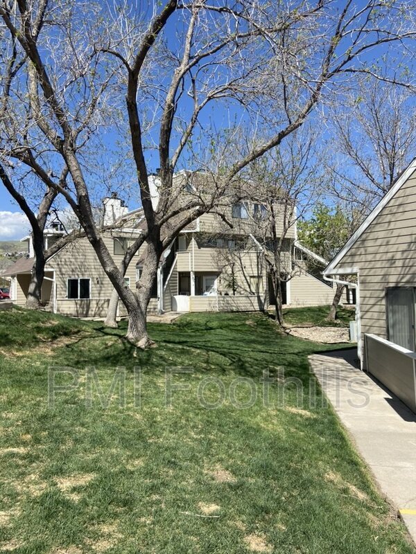 Building Photo - 12478 W Nevada Pl
