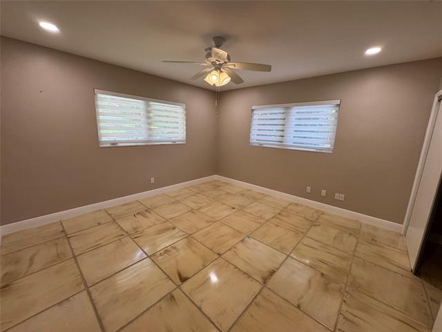Building Photo - 5200 Riviera Dr