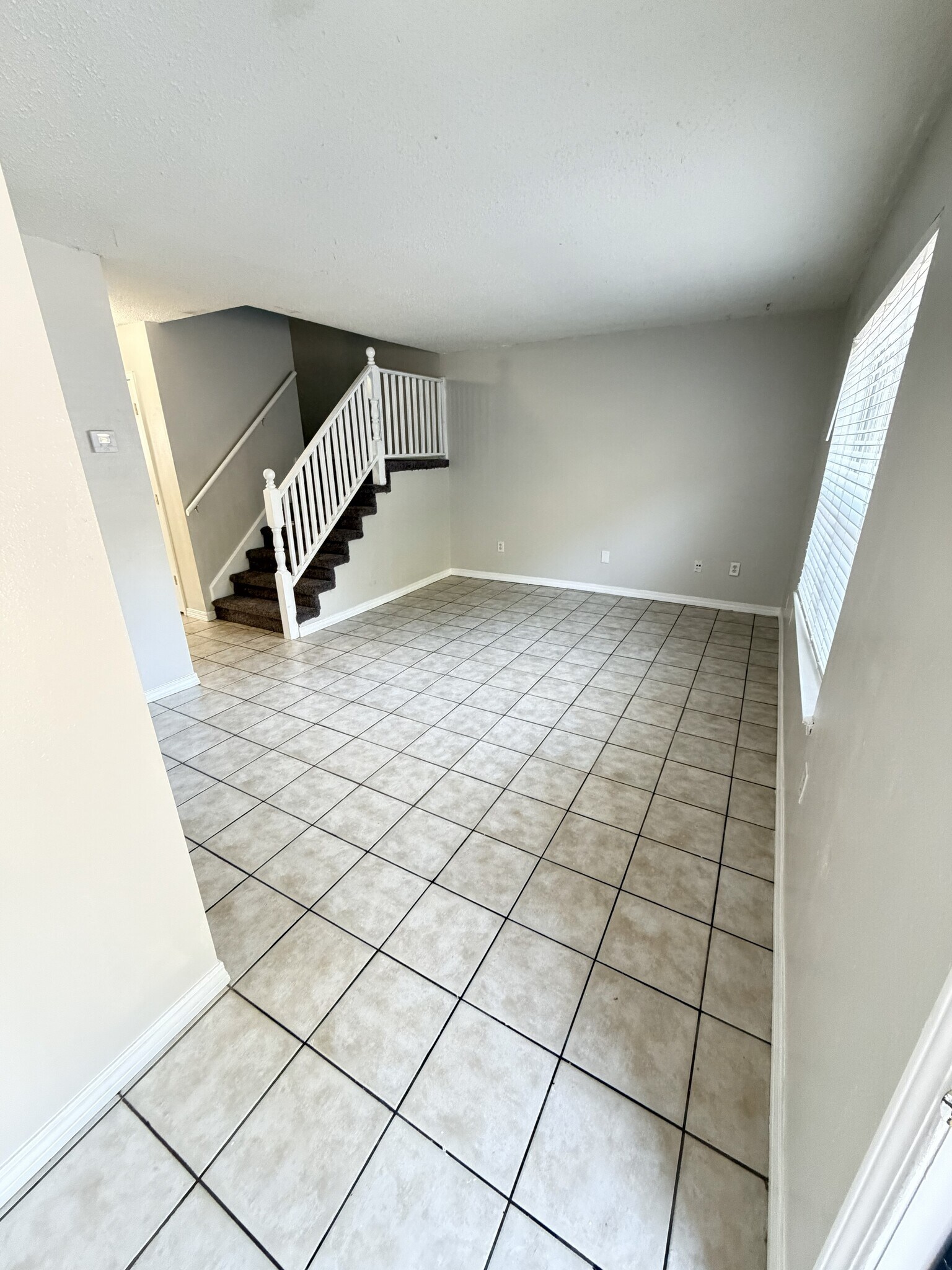 Building Photo - 1207 Canal St