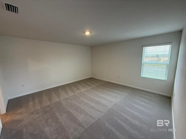 Building Photo - 16223 Eden St