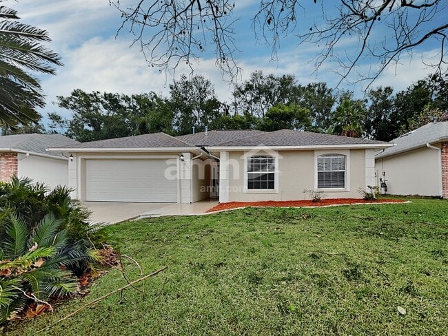 Building Photo - 815 Park Trail Dr