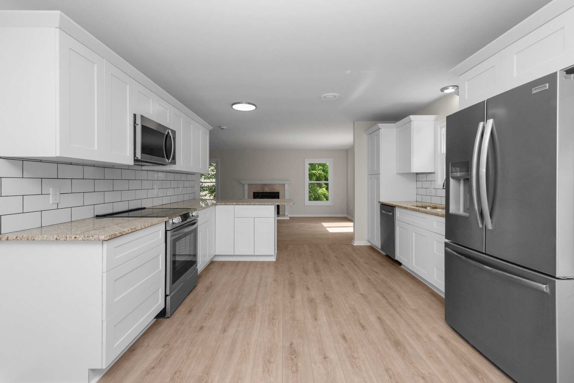 Building Photo - 1511 Fall Creek Ln