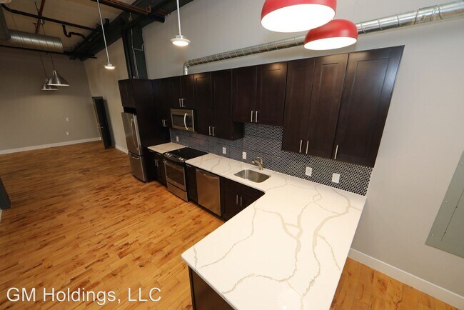 Building Photo - 1817 E Venango St